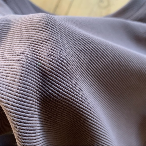 Move Theology Cropped Tank Small Taupe Ribbed - Picture 4 of 5